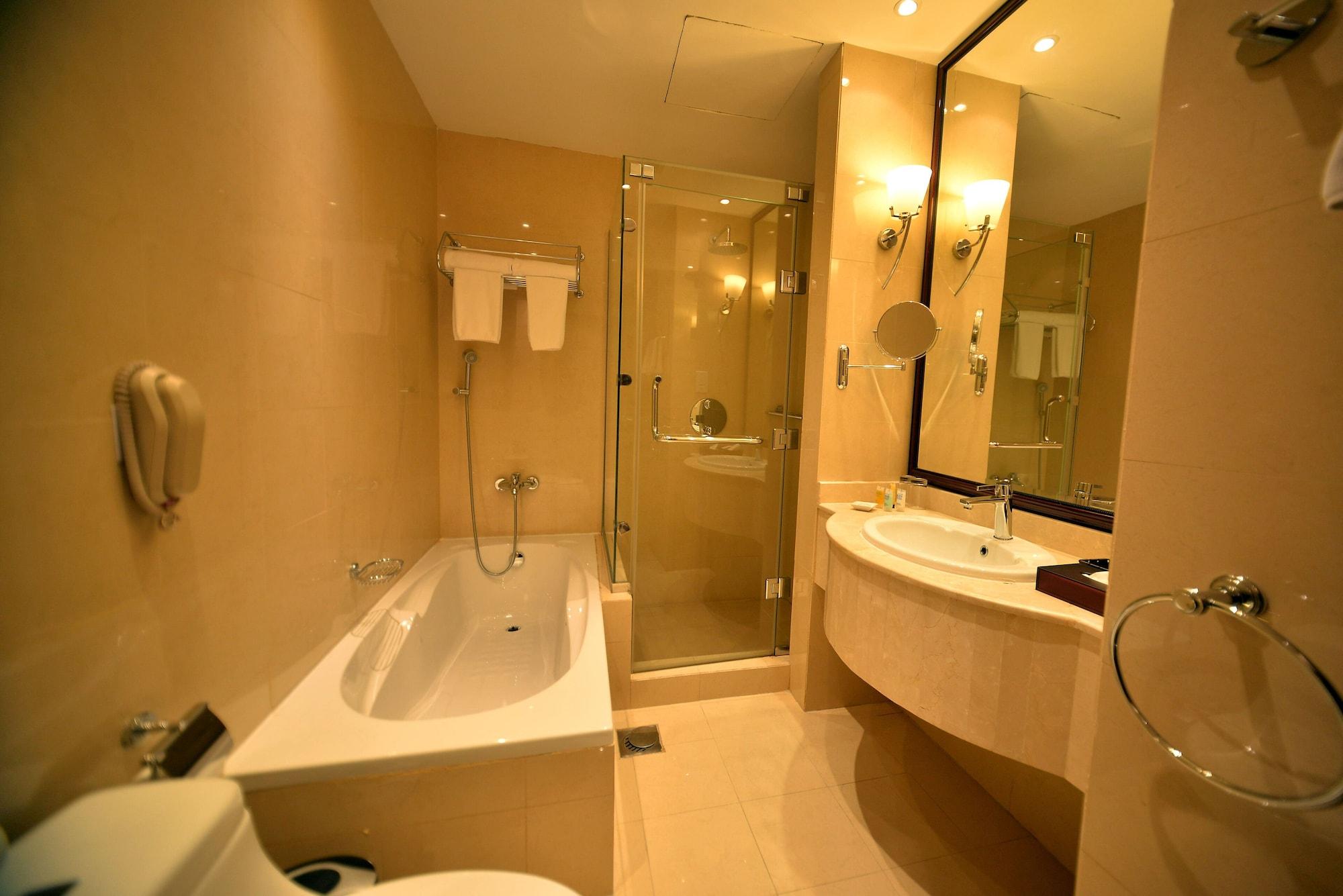 דוחה Premium Strato Hotel מראה חיצוני תמונה