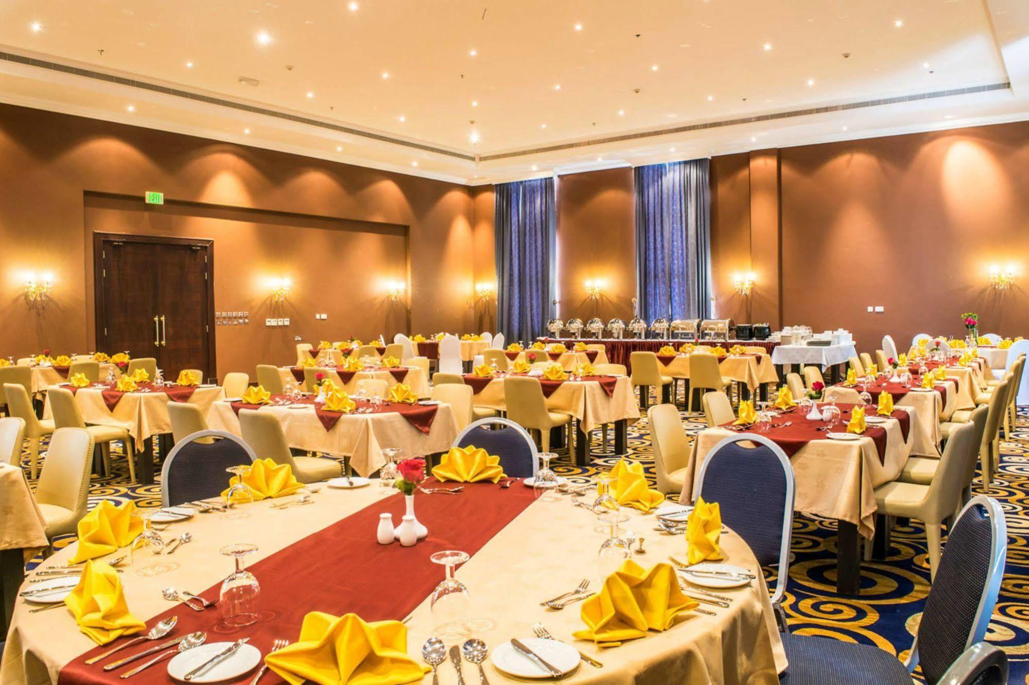 דוחה Premium Strato Hotel מראה חיצוני תמונה