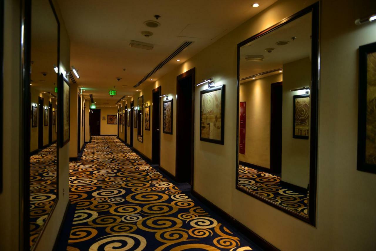 דוחה Premium Strato Hotel מראה חיצוני תמונה