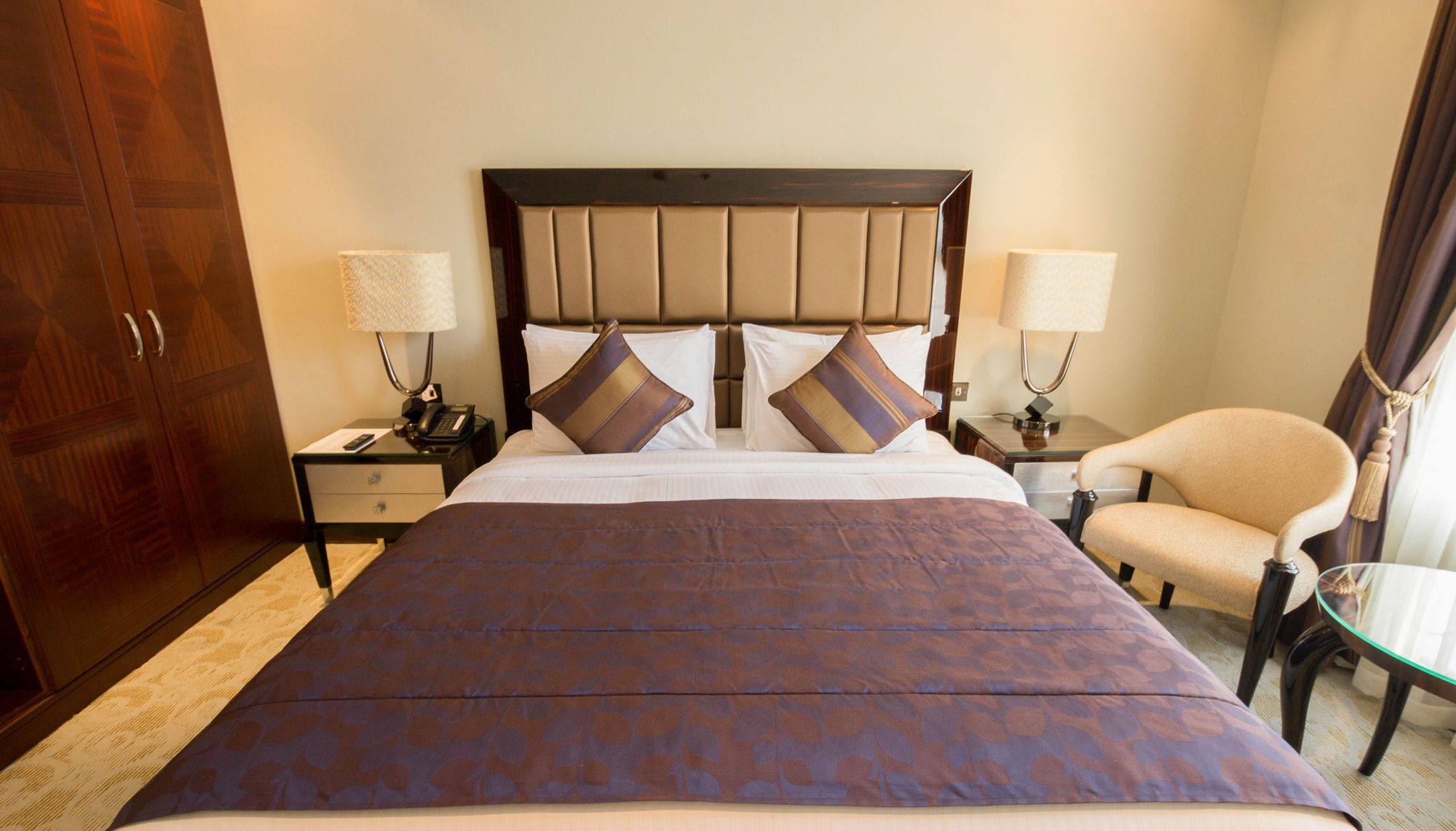 דוחה Premium Strato Hotel מראה חיצוני תמונה