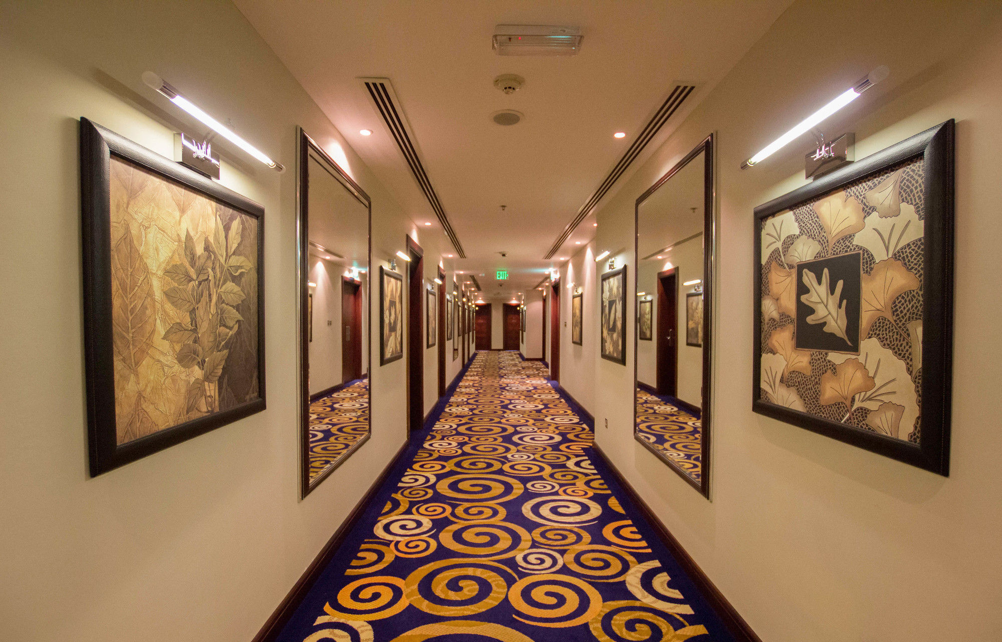 דוחה Premium Strato Hotel מראה חיצוני תמונה